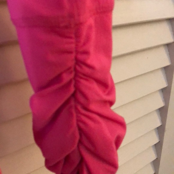 Hot pink goddess workout pullover by Zella. - Picture 2 of 3